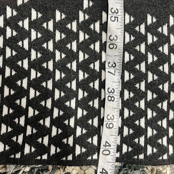 95 Danny & Nicole Grey Sweater Dress Size Small - Picture 7 of 7